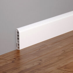Zocalo de PVC - Blanco - 2.4 mts de largo
